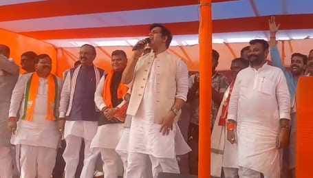 Muzaffarpur Bihar news : bjp star ravi kishan addressing people say nda will come attack on opposition