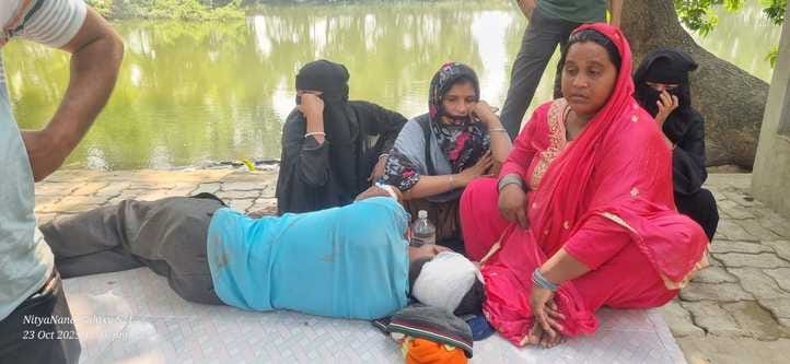 Nabi, injured by a knife, writhed in pain at the police station... the police didn't even notice.