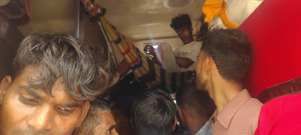 Arrangements for special trains are inadequate, people are travelling by standing at the gates.