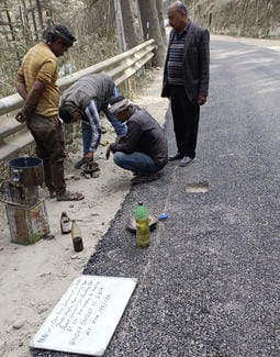 Questions raised on NH tarring in Theog, samples taken on minister's orders