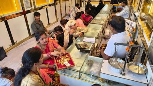 Gold and silver lose their sheen after Diwali, sales rise