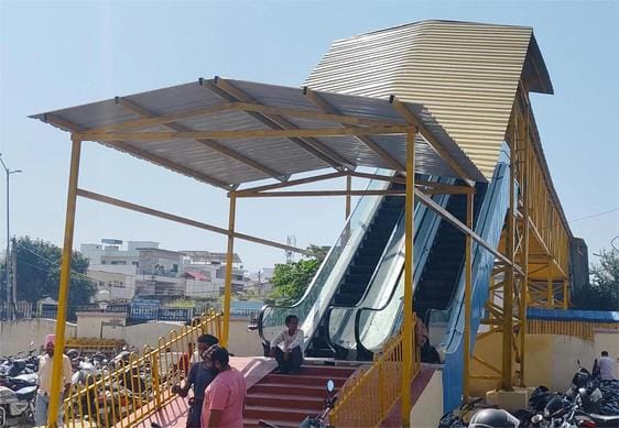 The Municipal Council has issued tenders for development works worth Rs 73 lakh.
