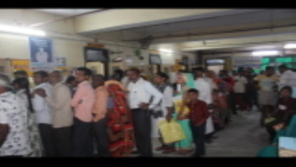Crowd of patients gathered at the district hospital after the holidays