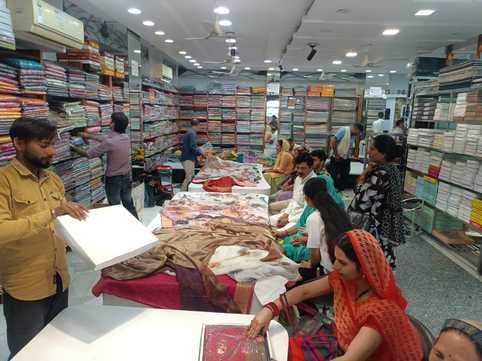 Chhath Puja begins, markets become lively