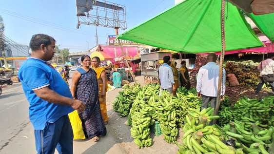 If I invested Rs 300, the banana bundle was sold for Rs 500.