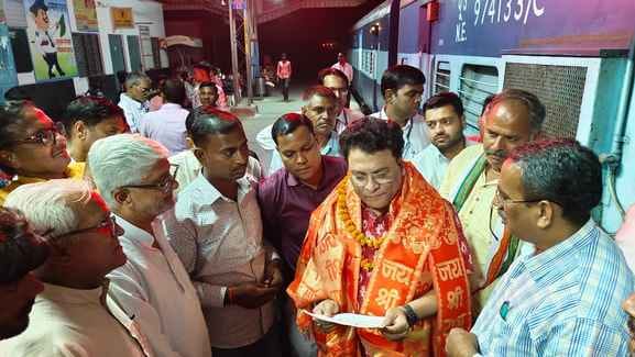 Approval for doubling of Kanpur-Mathura railway line will be received soon.