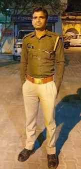 Soldier's body reaches home, colleagues pay last respects