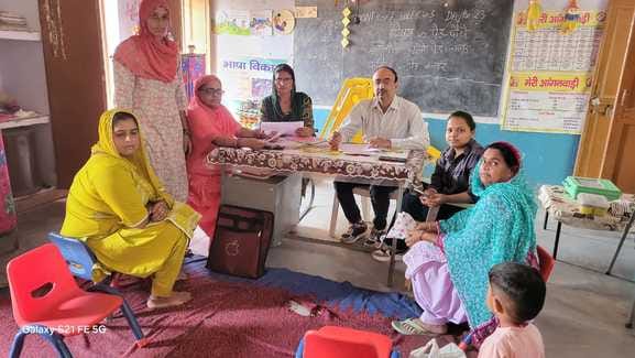 Village camps were set up for women eligible for the Deendayal Lado Laxmi Yojana, and offices remained open even on holidays