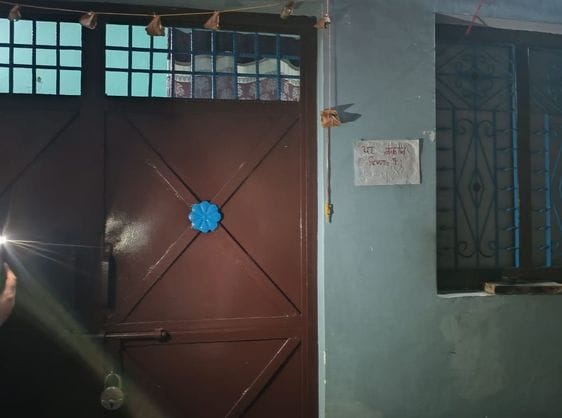 Troubled by younger brother's wife, entire family leaves home