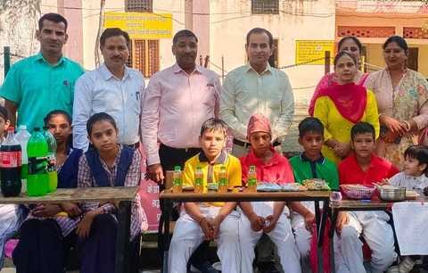 Muskan stood first in essay writing