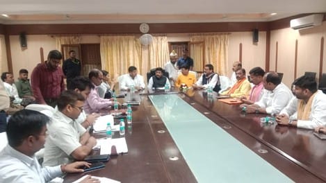 There should be arrangements for water, cleanliness and security on the padyatra route.