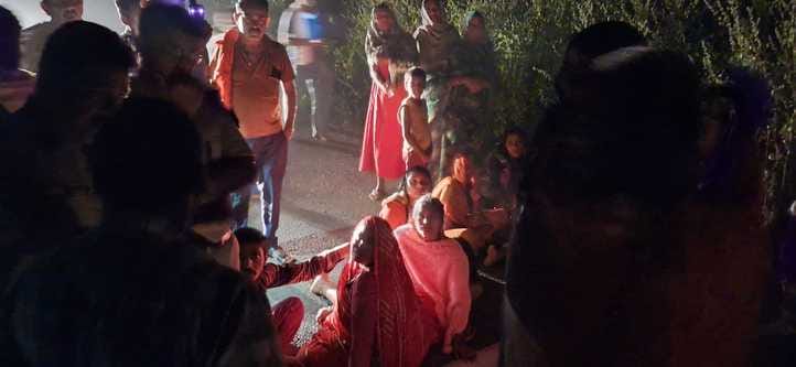 Shahdol News: High-Speed Safari Hits Biker, Kills Him on Spot, Angry Villagers Block Road