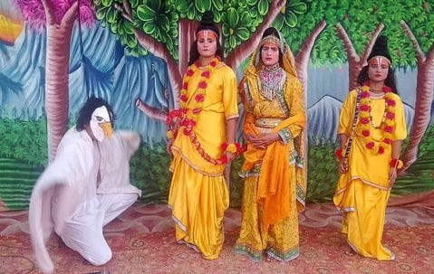 Lord Shri Ram gave protection to Jayant