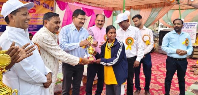 Jalaun won the divisional athletics competition