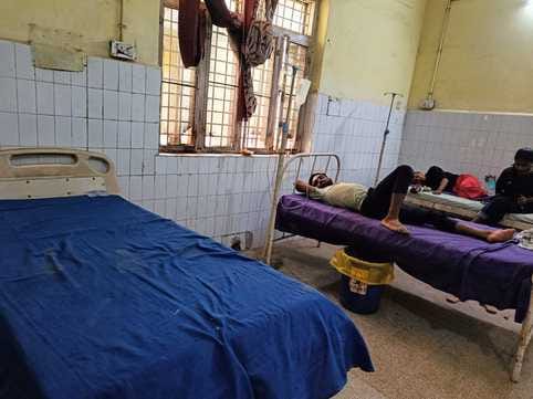 Command in the hands of private agencies, bedsheets are not available in Trauma Center and CHC