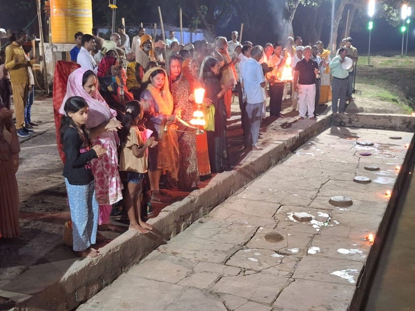 On the second day of Chhath festival, worship is done by offering Arghya to the setting sun.