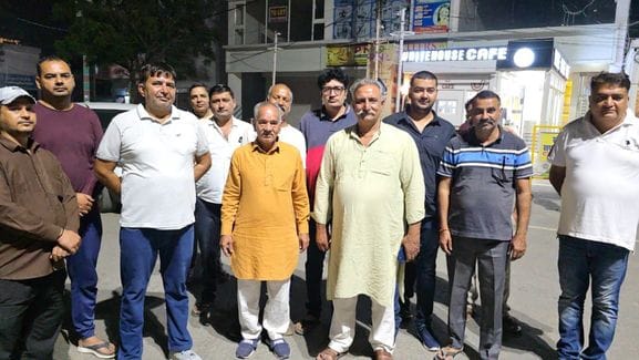 Private bank locked, consumers rush to police station fearing loss of crores of rupees