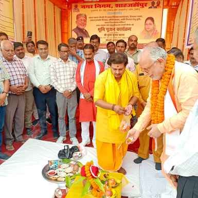 Finance Minister performed Bhoomi Pujan for the construction of Green Road
