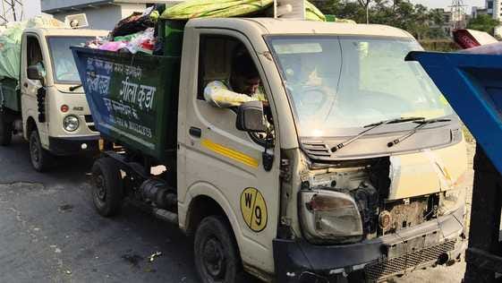 Unfit vehicles used for garbage collection pose a risk of accidents