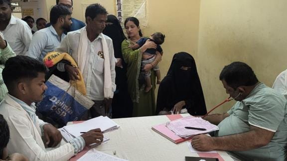 The pain of viral fever is taking away sleep, 23 people have fallen ill.