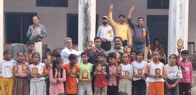 Composite School Isauli became the overall champion.