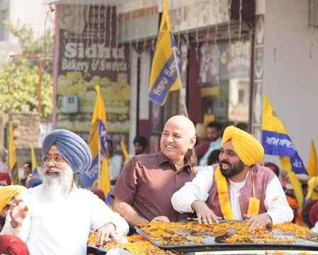 Bhagwant Mann said in the road show that AAP has changed the political direction of Punjab.
