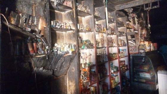 A short circuit caused a fire in a bakery shop.