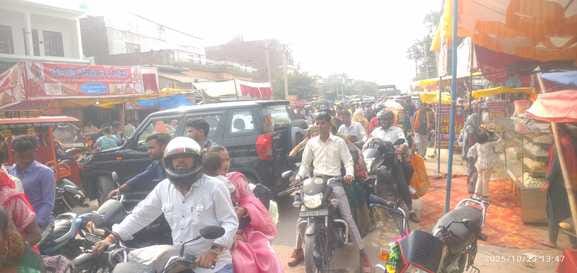 Jam on Moradabad-Farrukhabad State Highway and Paraur Road