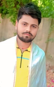Two friends of Tilhar died in a truck collision