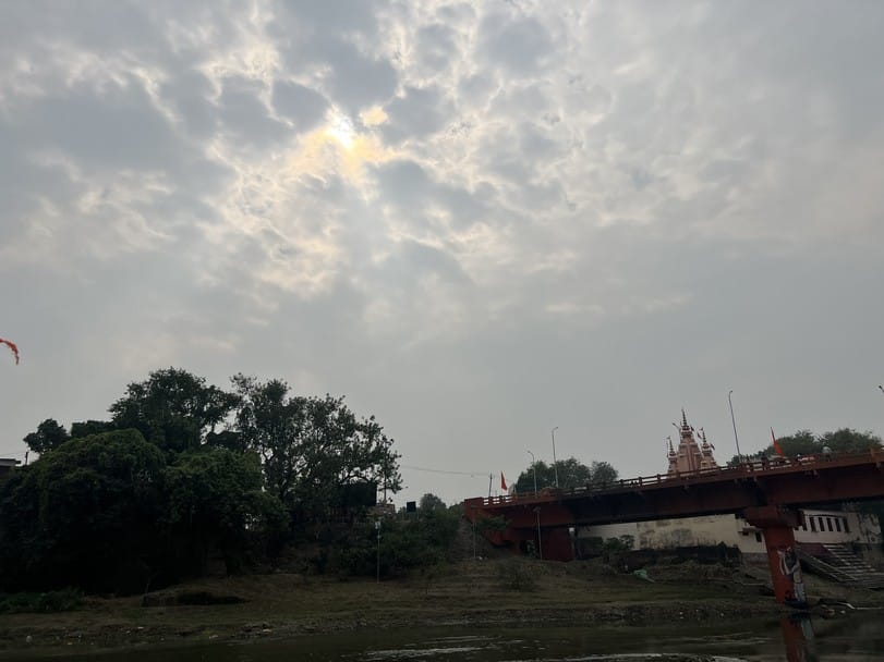 Change in weather, drizzle increases farmers' worries