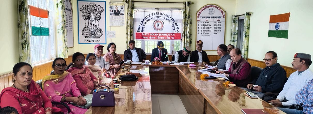 Chairmen of six sub-units of Solan and Shimla participated.