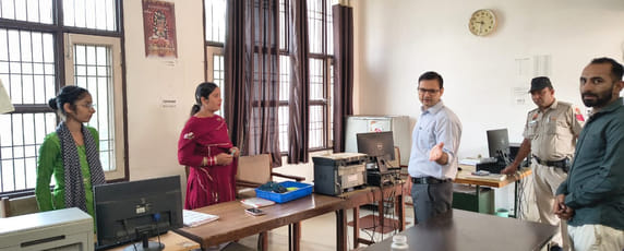 SDM inspected the offices and checked the arrangements.
