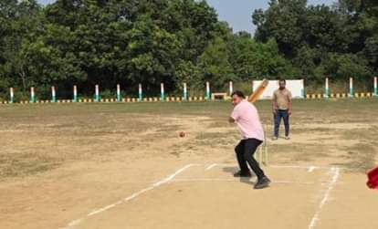 English10 divaseey kriket toornaament shuroo, shekhaapur ne jeeta pahala maich   10-day cricket tournament begins, Shekhapur wins first match