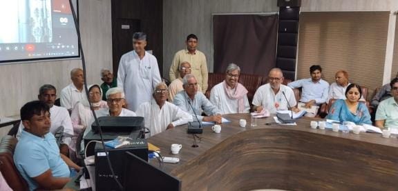 Agreement reached on farmers' demands, government procurement of cotton to begin from November 1: DC