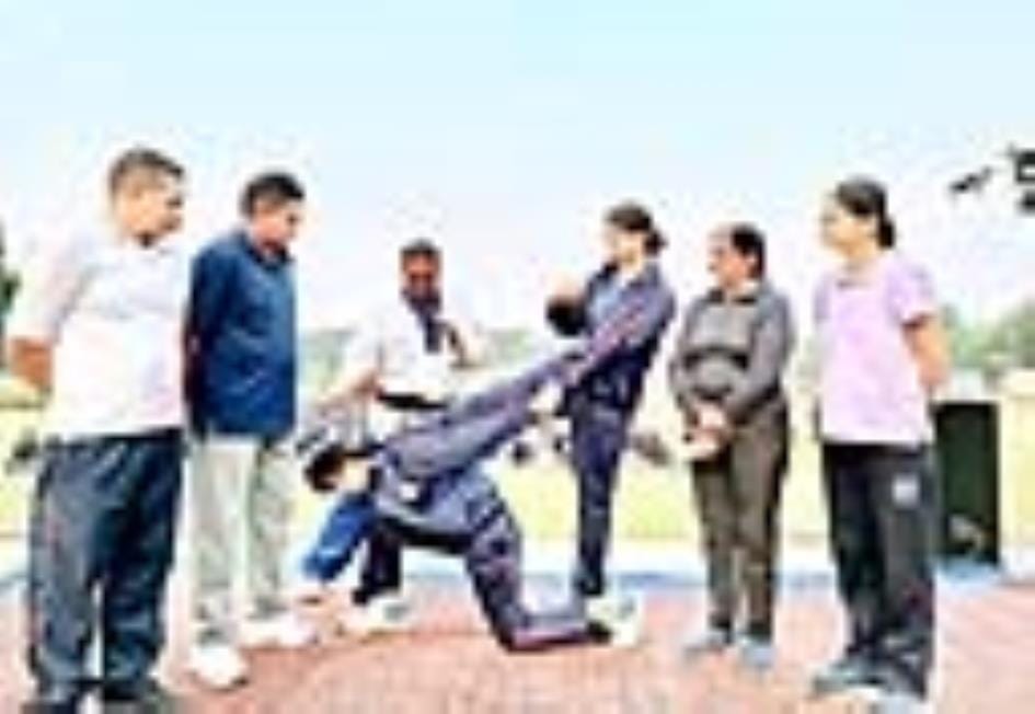 Instead of panicking, protect yourself with self-defense techniques: Rohtas Kumar