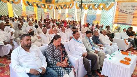Villagers should take advantage of government schemes: Pankaj