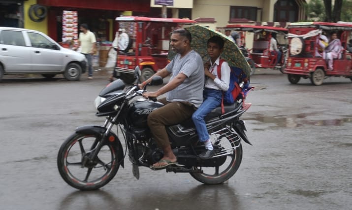 Cyclonic Rains Chill Rajasthan: Yellow Alert in 11 Districts, Bhilwara Records Coldest Day at 19.6°C