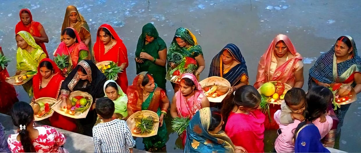 Devotees delighted with the grand Chhath celebrations in Bankati area