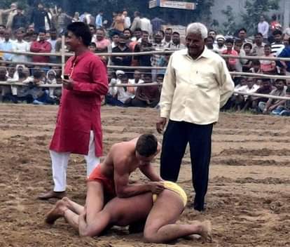 Shera from Agra won a prize of Rs 2.51 lakh in wrestling.