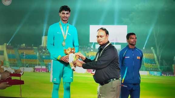 Rohit won silver medal in high jump