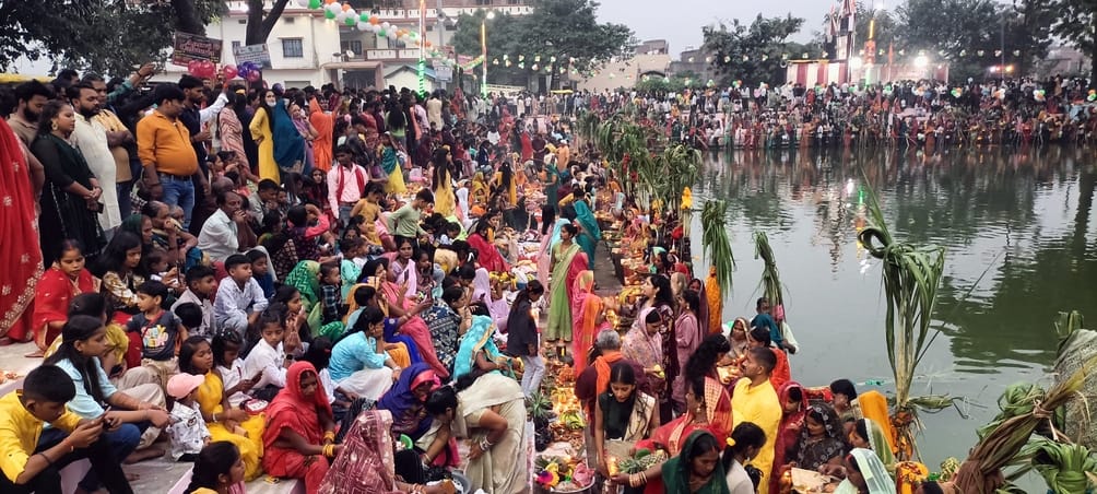 They completed the four-day fast by offering prayers to the rising sun
