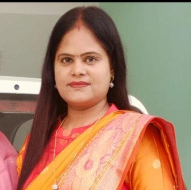 Rita Dhiman sets a new example by empowering needy women with needle and thread.
