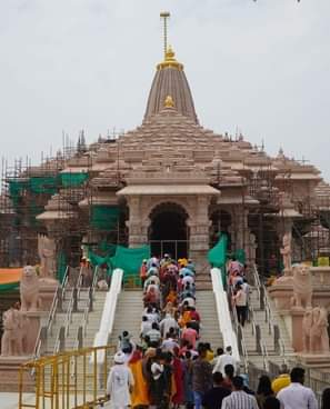 36- राम मंदिर में दर्शन को जाते श्रद्धालु- ट्रस्ट