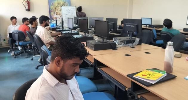 Dreams of future IT specialists trapped in faulty computers