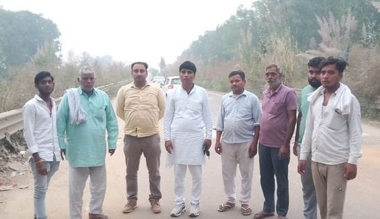 Demand for repair of the road near the bridge on the canal and construction of a breaker