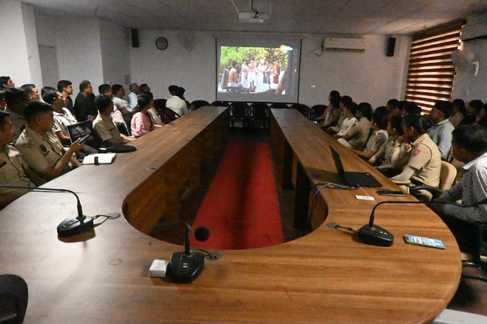 Tributes paid to martyrs on Police Memorial Day and Flag Day
