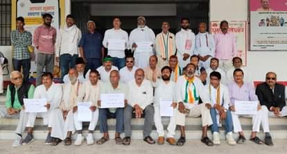 Government should give 30 percent bailout package to save carpet industry