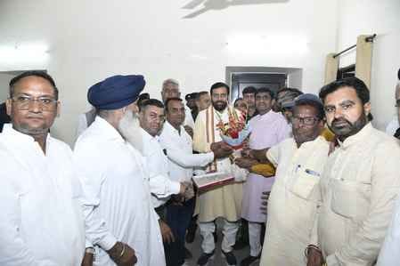 Chief Minister Nayab Saini congratulated the newly appointed members of the Market Committee.