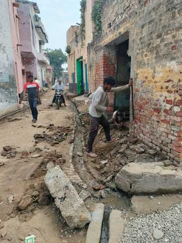 During the road widening, the villagers themselves removed the illegal platforms