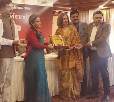 Mandi gets Best Score Award in TB Free India Campaign